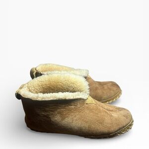 L.L. Bean Wicked Good Shearling Moccasin Slippers Women’s 8